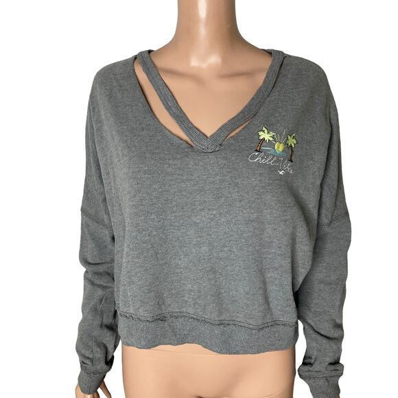 Hollister Sweatshirt Womens L Gray Cut Out Embroidered Chill Vibes Palms - Picture 11 of 11
